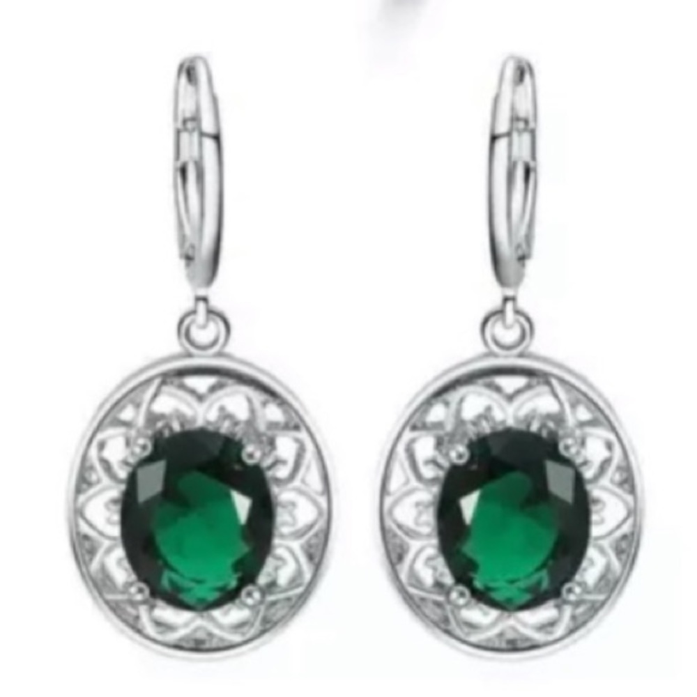 The Emerald Isle Earrings in Tibetan silver. - Picture 3 of 7